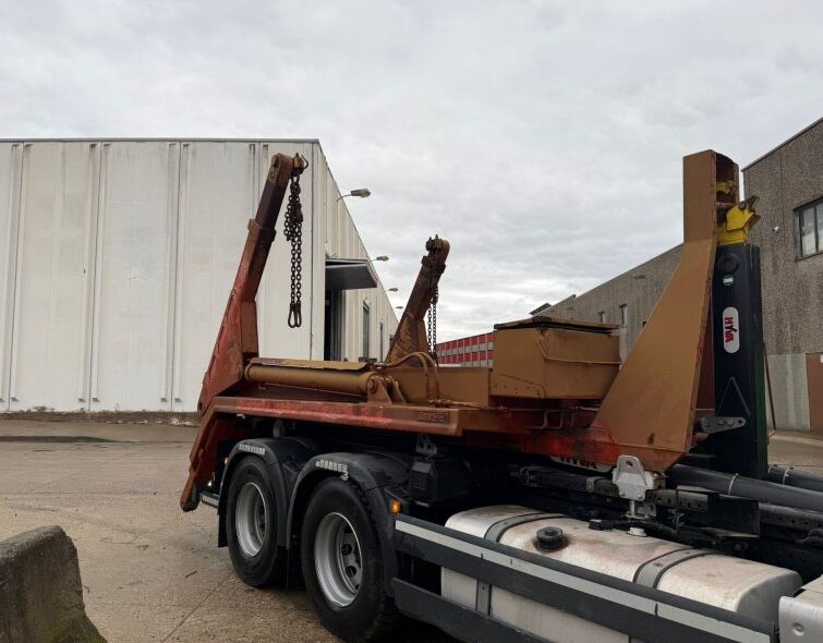 CAYVOL PORTACONTENEDOR